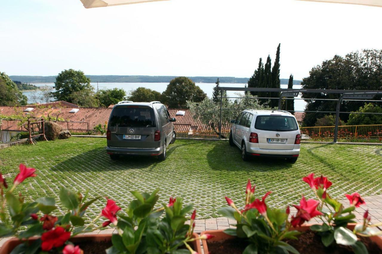 Sea View Apartments Portoroz Zm Exteriör bild